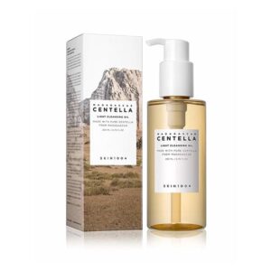 skin1004 زيت تنظيف سنتيلا لايت – إزالة المكياج والشوائب بلطف مع ترطيب وتهدئة
